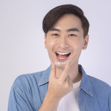 Are there dental emergencies when wearing Invisalign aligners?